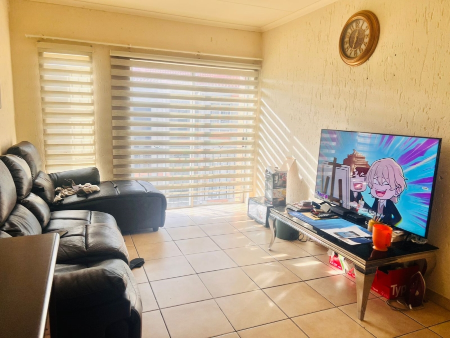 2 Bedroom Property for Sale in Ormonde View Gauteng