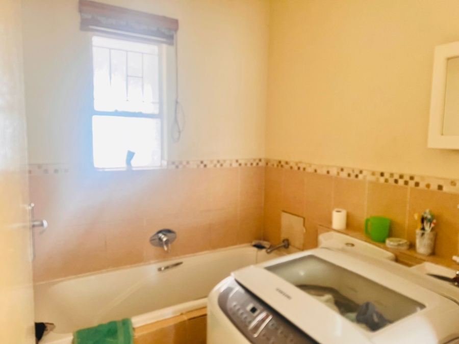 2 Bedroom Property for Sale in Ormonde View Gauteng