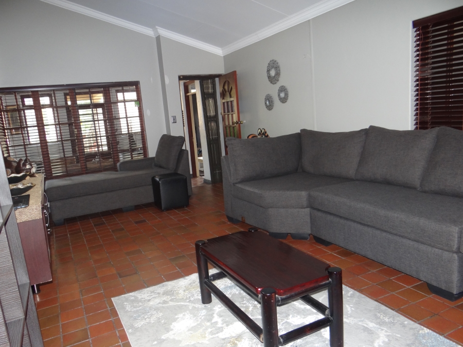 3 Bedroom Property for Sale in Mountain View Gauteng