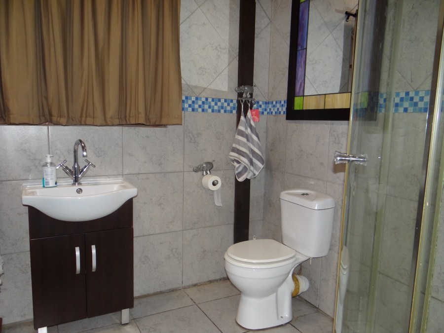 3 Bedroom Property for Sale in Mountain View Gauteng