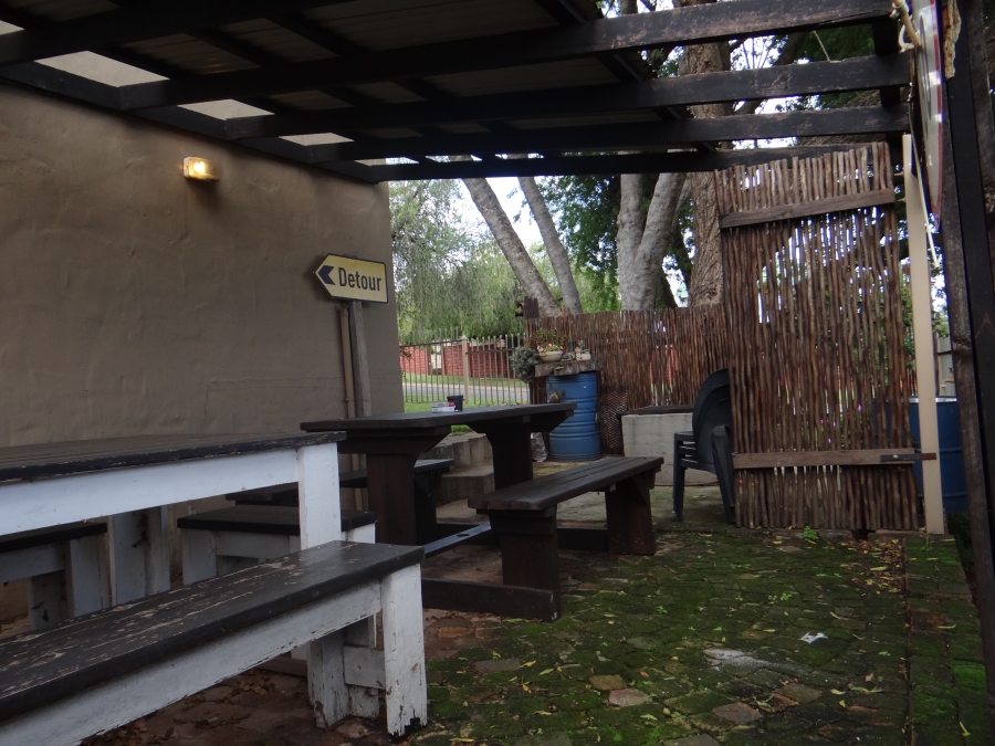 3 Bedroom Property for Sale in Mountain View Gauteng