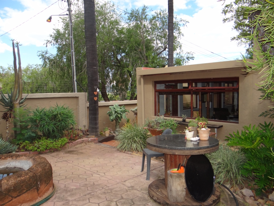 3 Bedroom Property for Sale in Mountain View Gauteng