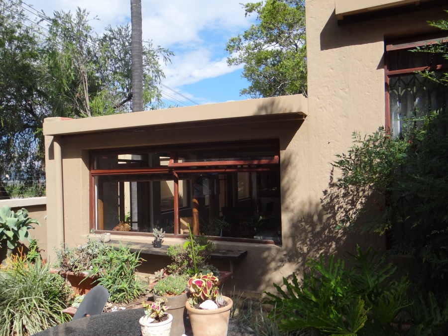 3 Bedroom Property for Sale in Mountain View Gauteng