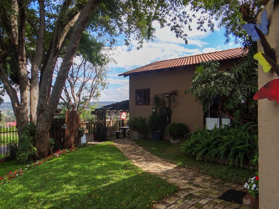 3 Bedroom Property for Sale in Mountain View Gauteng