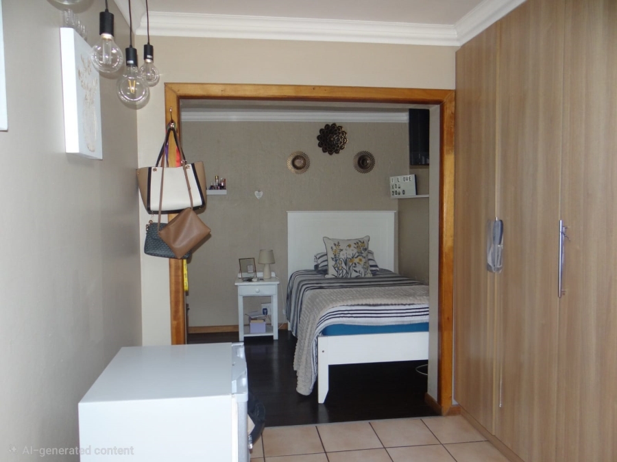 3 Bedroom Property for Sale in Mountain View Gauteng