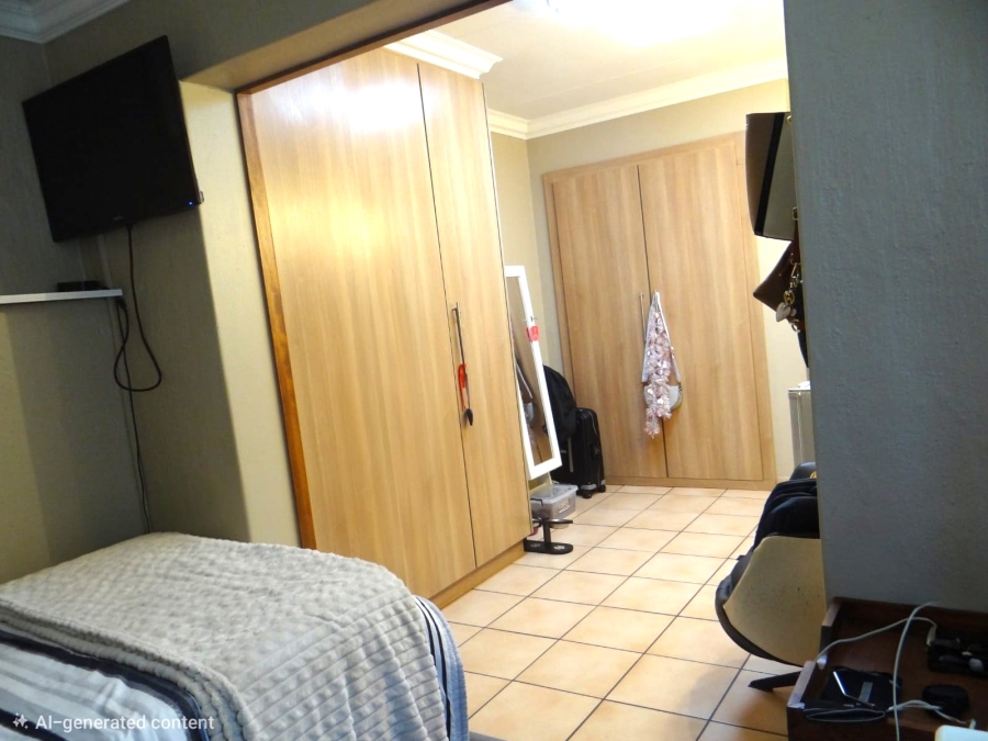 3 Bedroom Property for Sale in Mountain View Gauteng
