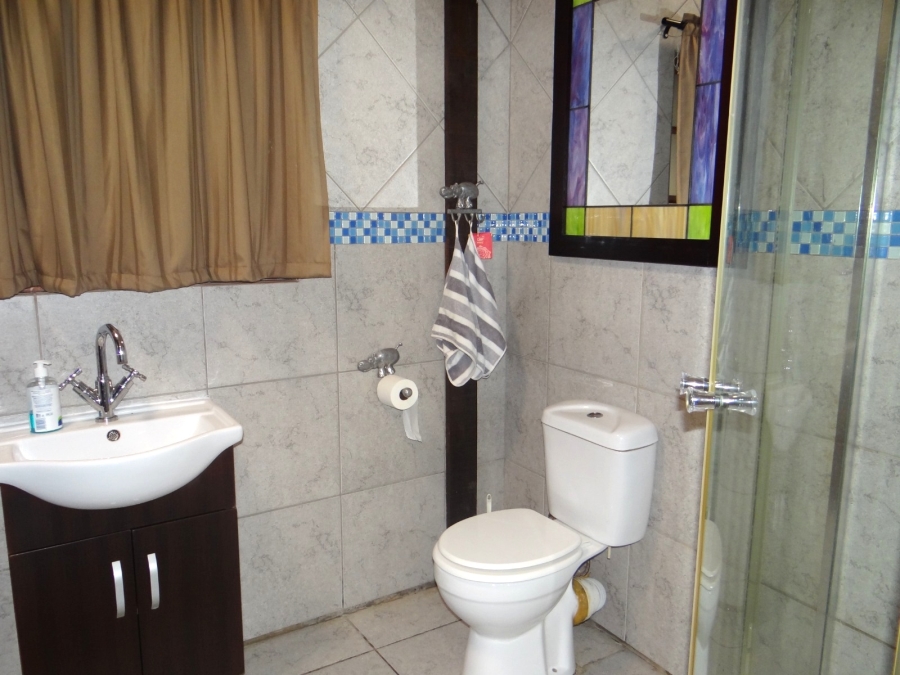 3 Bedroom Property for Sale in Mountain View Gauteng