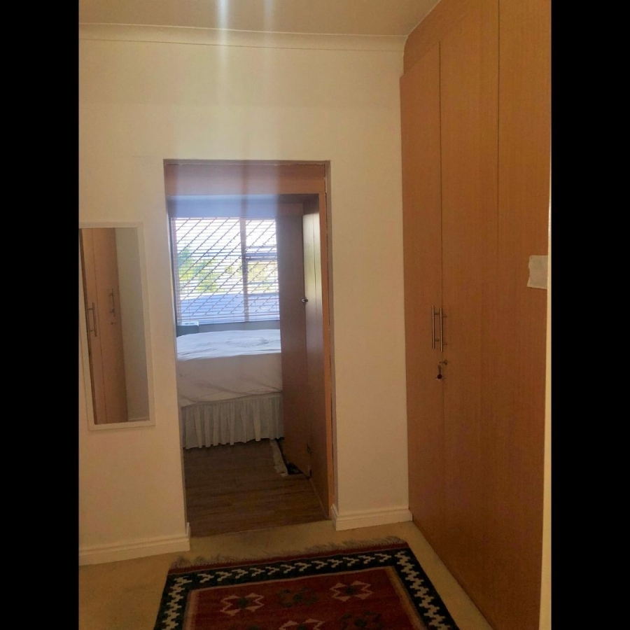 6 Bedroom Property for Sale in Erasmia Gauteng
