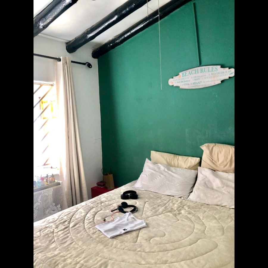 6 Bedroom Property for Sale in Erasmia Gauteng