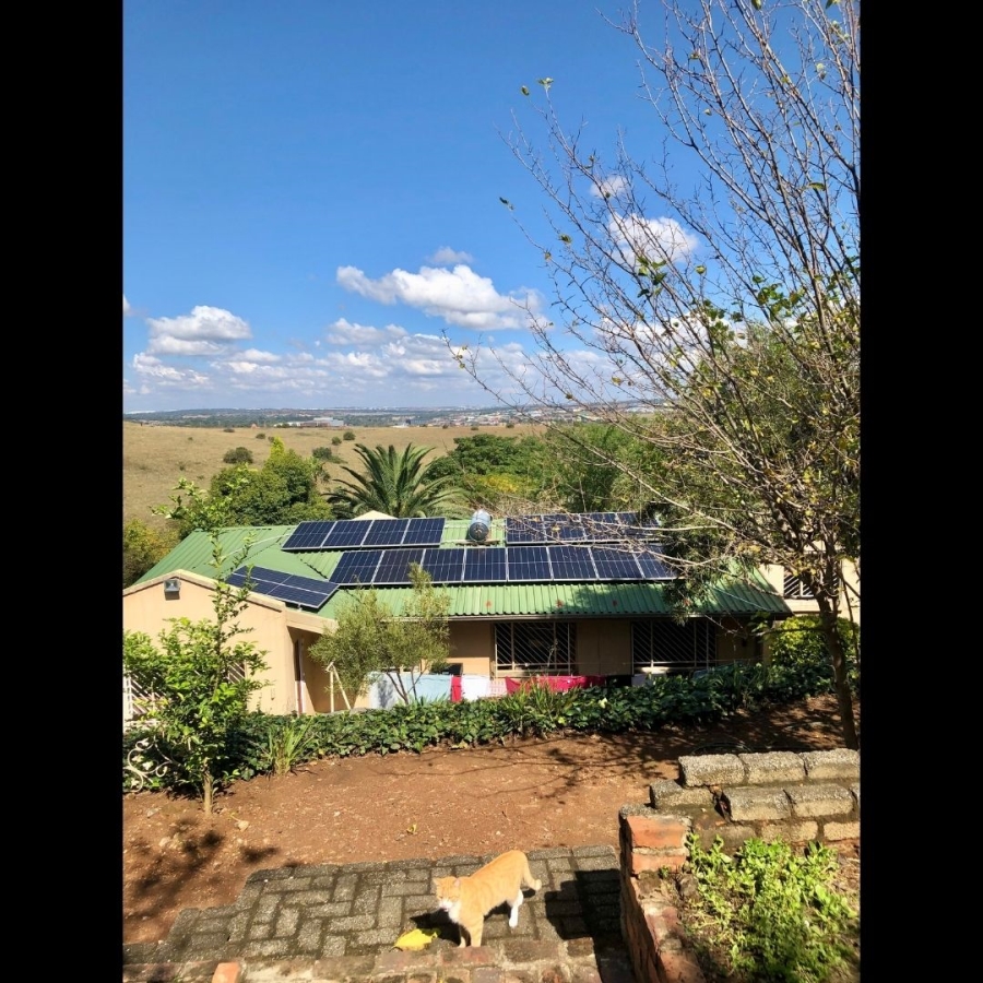 6 Bedroom Property for Sale in Erasmia Gauteng