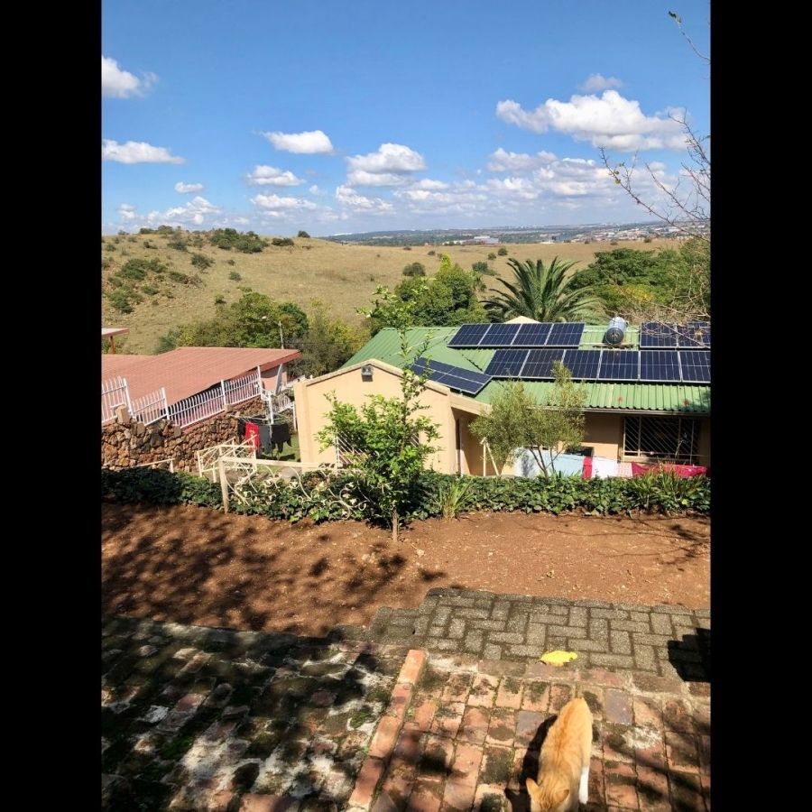 6 Bedroom Property for Sale in Erasmia Gauteng