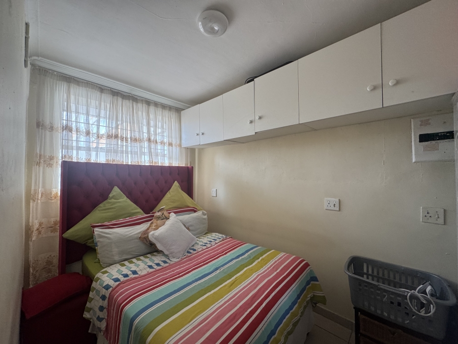 2 Bedroom Property for Sale in New Redruth Gauteng