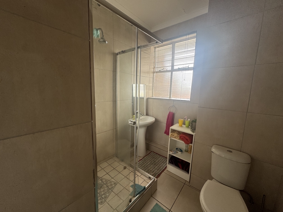 2 Bedroom Property for Sale in New Redruth Gauteng