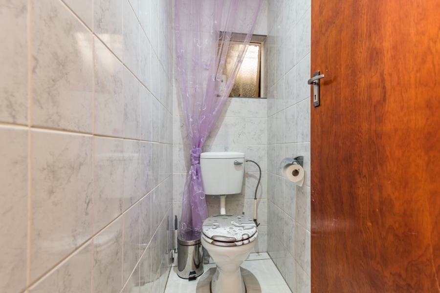4 Bedroom Property for Sale in Mindalore Gauteng