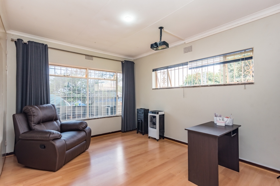 4 Bedroom Property for Sale in Mindalore Gauteng