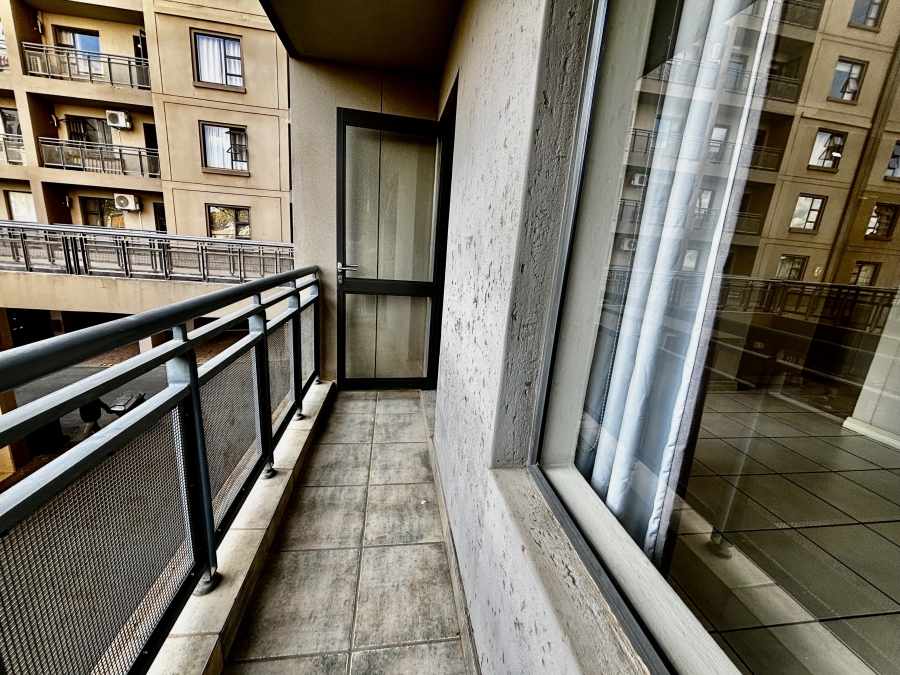 To Let 2 Bedroom Property for Rent in Sandton Central Gauteng