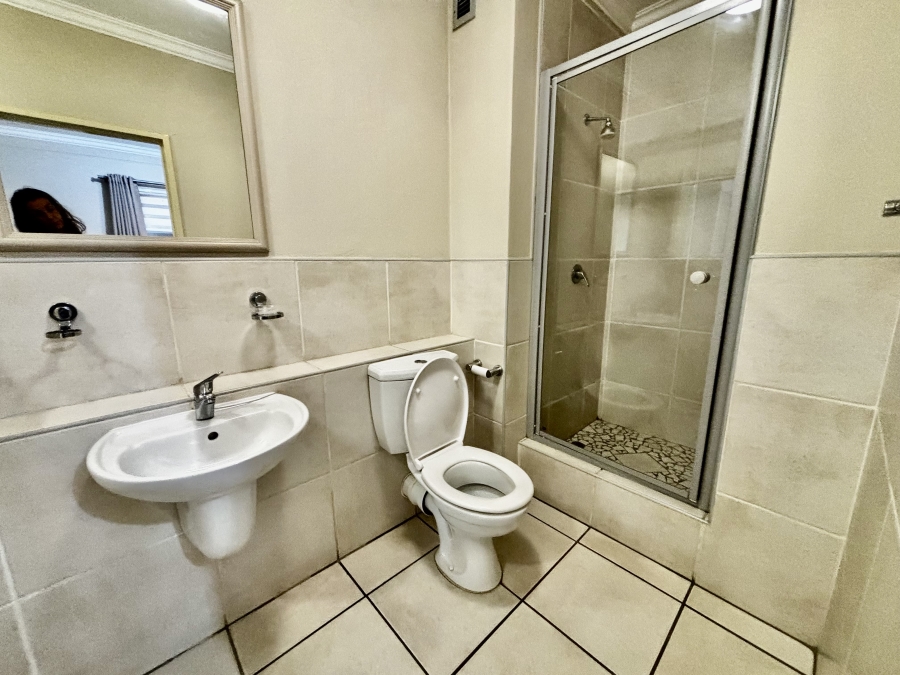 To Let 2 Bedroom Property for Rent in Sandton Central Gauteng