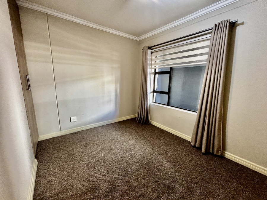 To Let 2 Bedroom Property for Rent in Sandton Central Gauteng