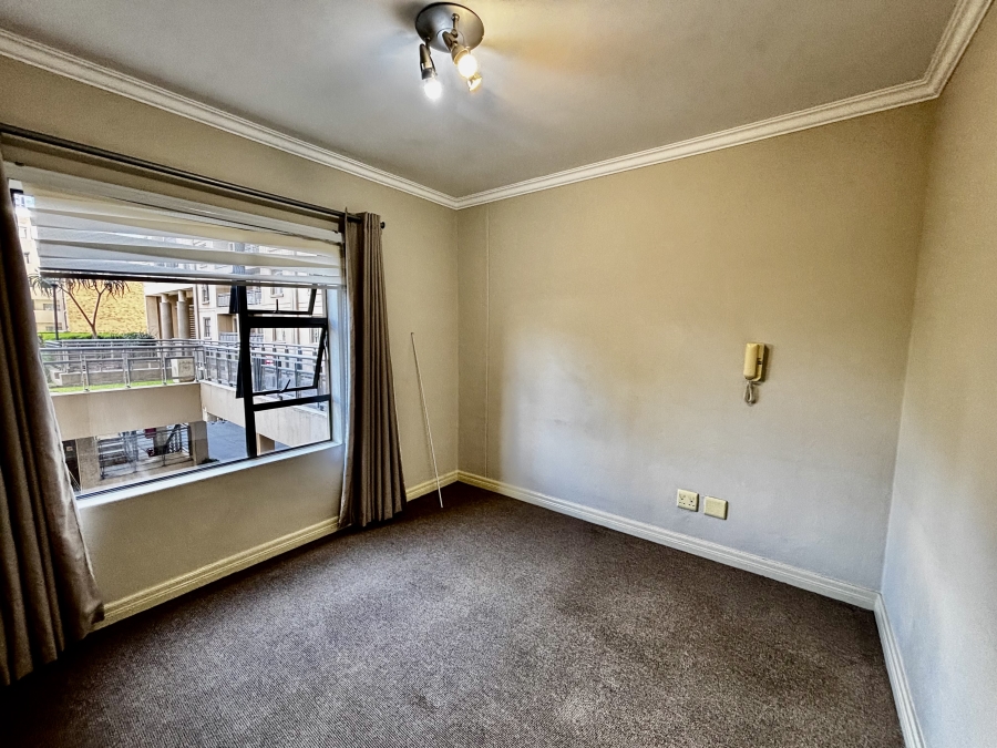 To Let 2 Bedroom Property for Rent in Sandton Central Gauteng
