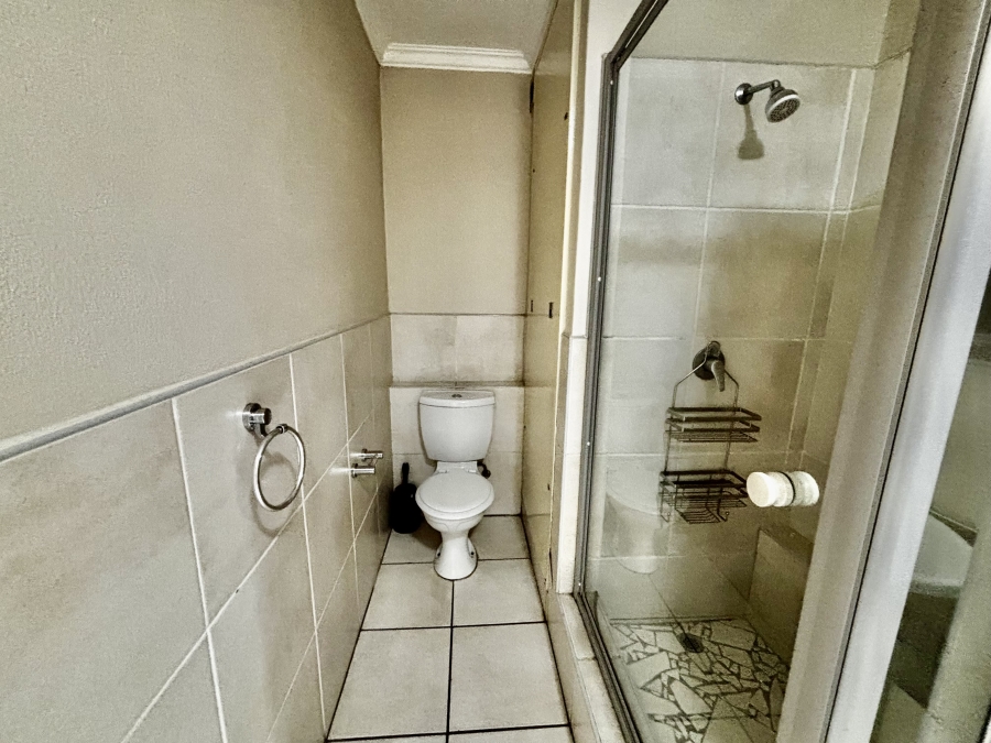 To Let 2 Bedroom Property for Rent in Sandton Central Gauteng