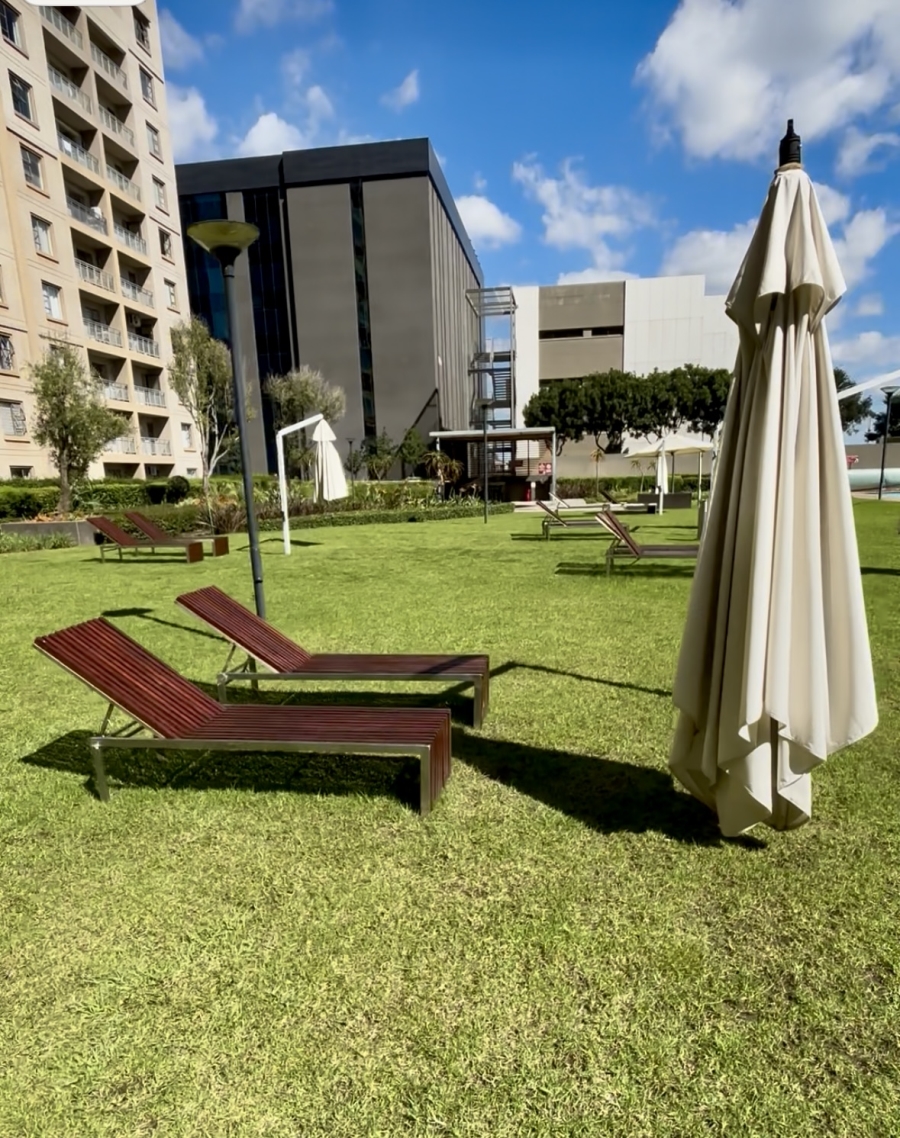 To Let 2 Bedroom Property for Rent in Sandton Central Gauteng