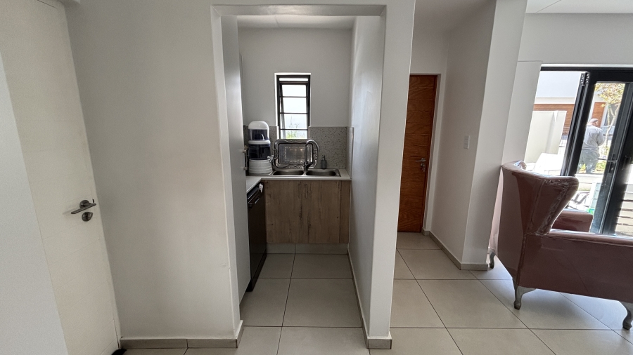 To Let 3 Bedroom Property for Rent in Jackal Creek Golf Estate Gauteng