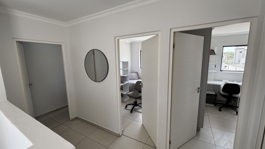 To Let 3 Bedroom Property for Rent in Jackal Creek Golf Estate Gauteng