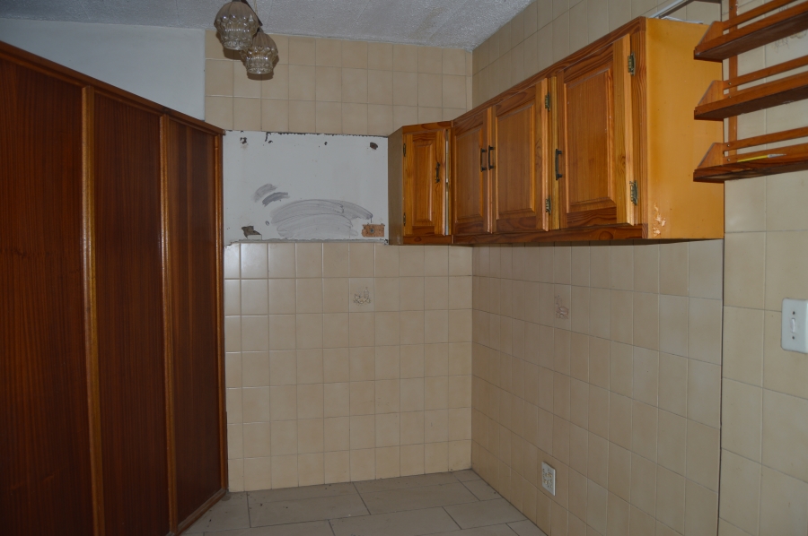 3 Bedroom Property for Sale in La Montagne Gauteng