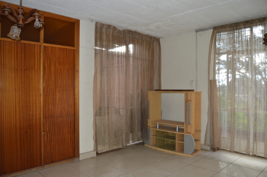 3 Bedroom Property for Sale in La Montagne Gauteng