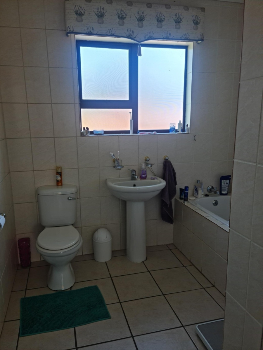 4 Bedroom Property for Sale in Vaal Marina Gauteng