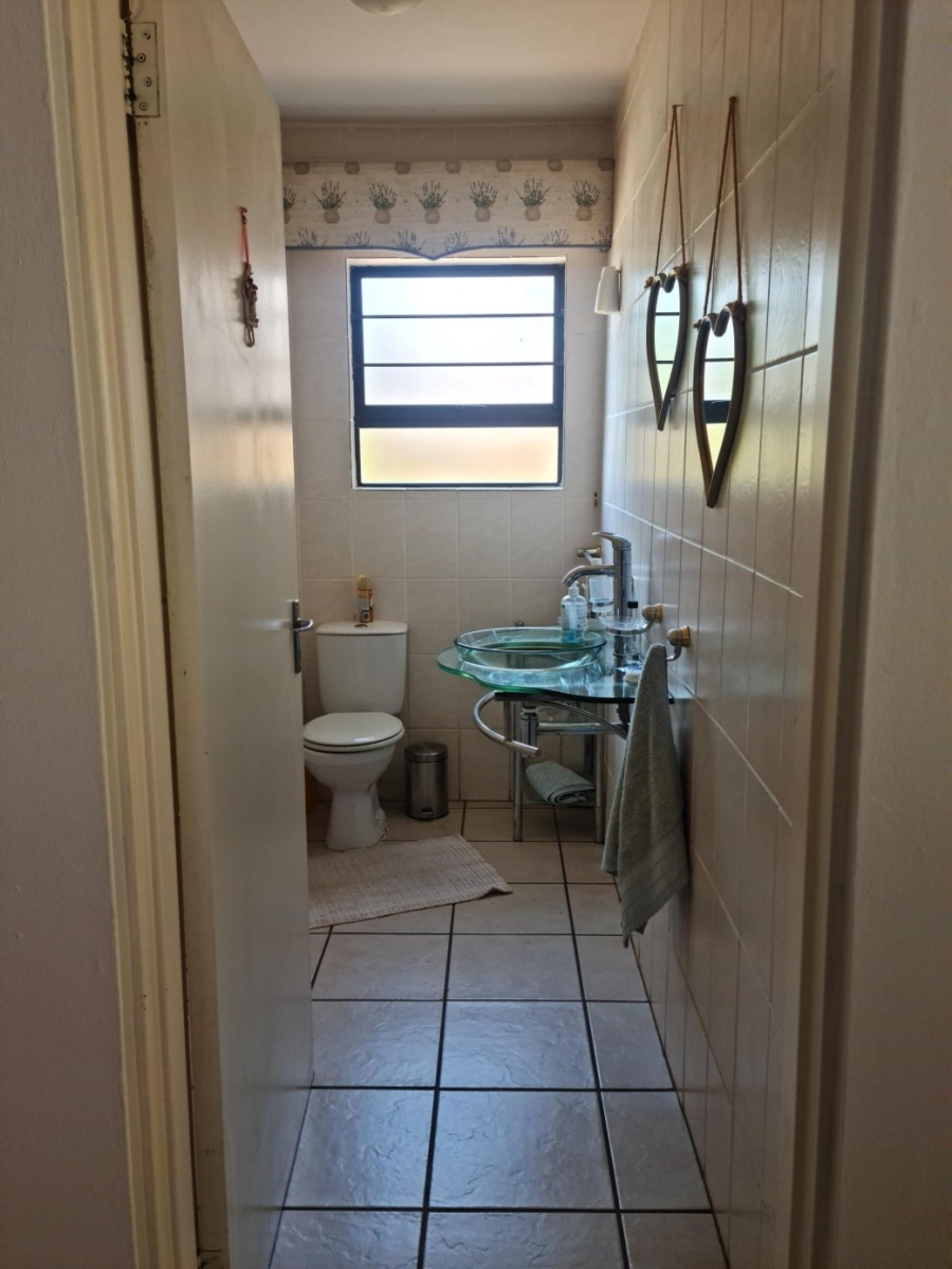 4 Bedroom Property for Sale in Vaal Marina Gauteng