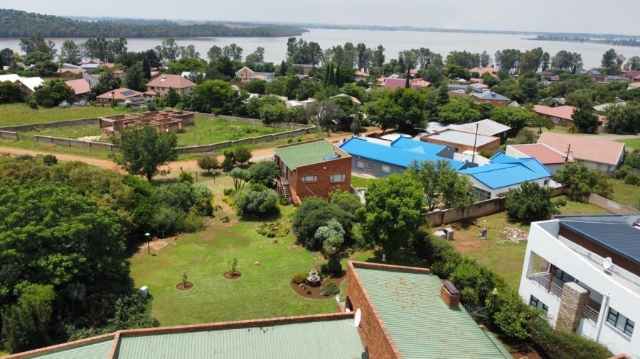 4 Bedroom Property for Sale in Vaal Marina Gauteng