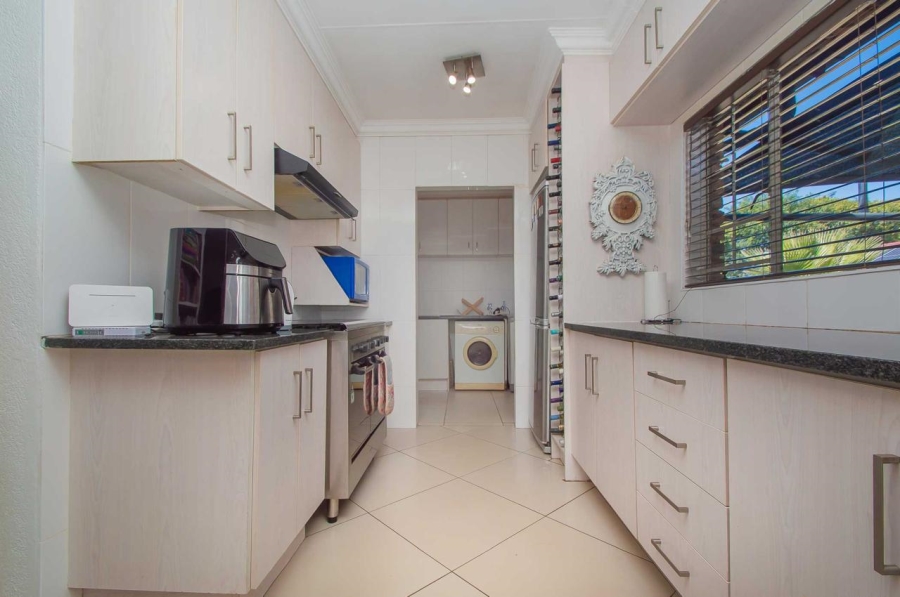5 Bedroom Property for Sale in Greenhills Gauteng
