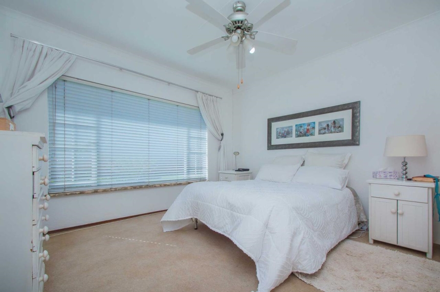 5 Bedroom Property for Sale in Greenhills Gauteng