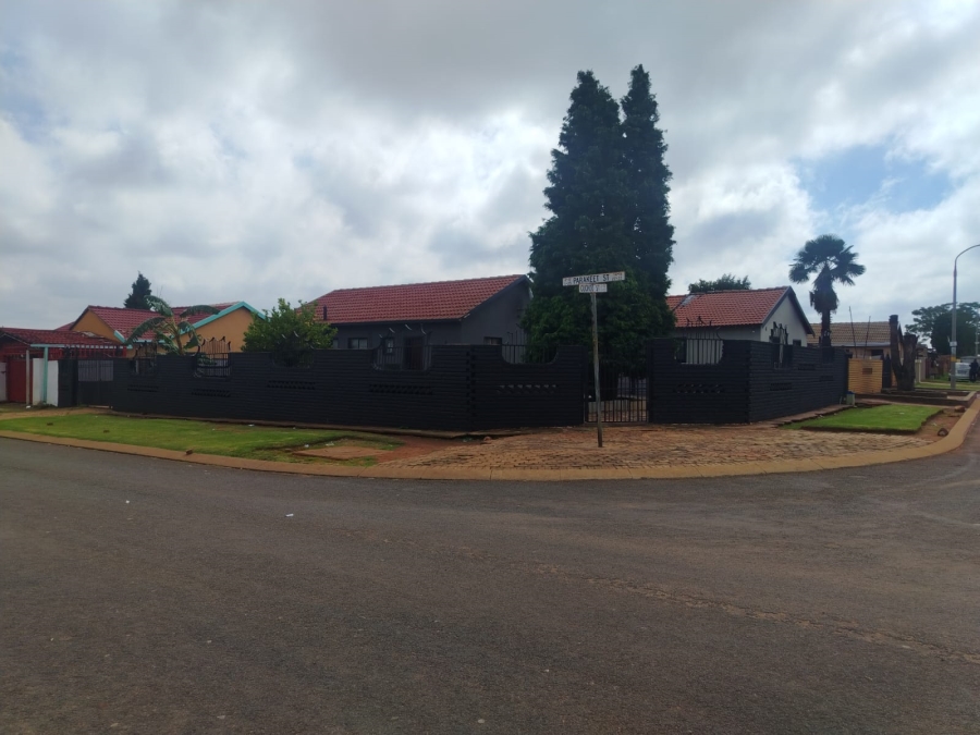 3 Bedroom Property for Sale in Villa Liza Gauteng