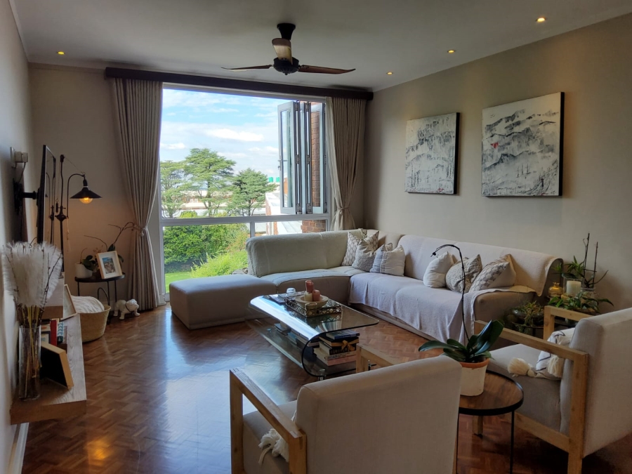 To Let 2 Bedroom Property for Rent in Illovo Gauteng