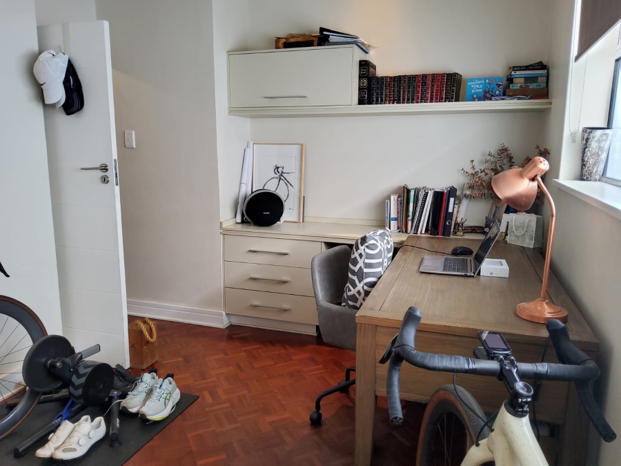 To Let 2 Bedroom Property for Rent in Illovo Gauteng