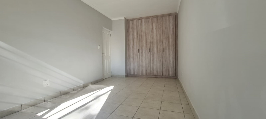 8 Bedroom Property for Sale in Eastleigh Ridge Gauteng