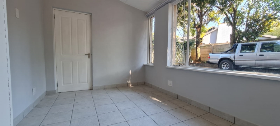 8 Bedroom Property for Sale in Eastleigh Ridge Gauteng
