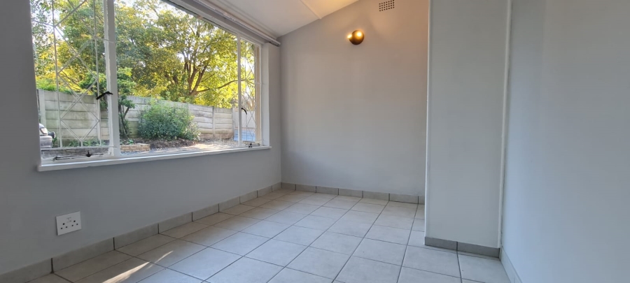 8 Bedroom Property for Sale in Eastleigh Ridge Gauteng
