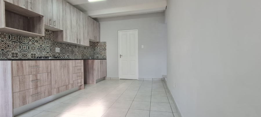 8 Bedroom Property for Sale in Eastleigh Ridge Gauteng