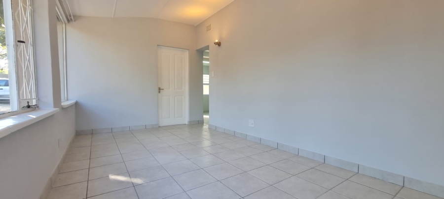 8 Bedroom Property for Sale in Eastleigh Ridge Gauteng
