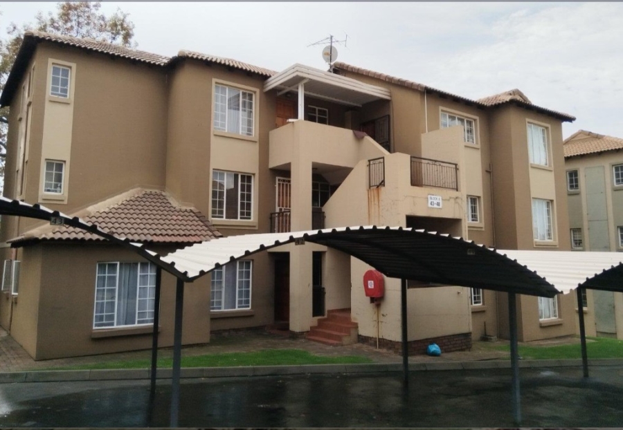 3 Bedroom Property for Sale in Meredale Gauteng
