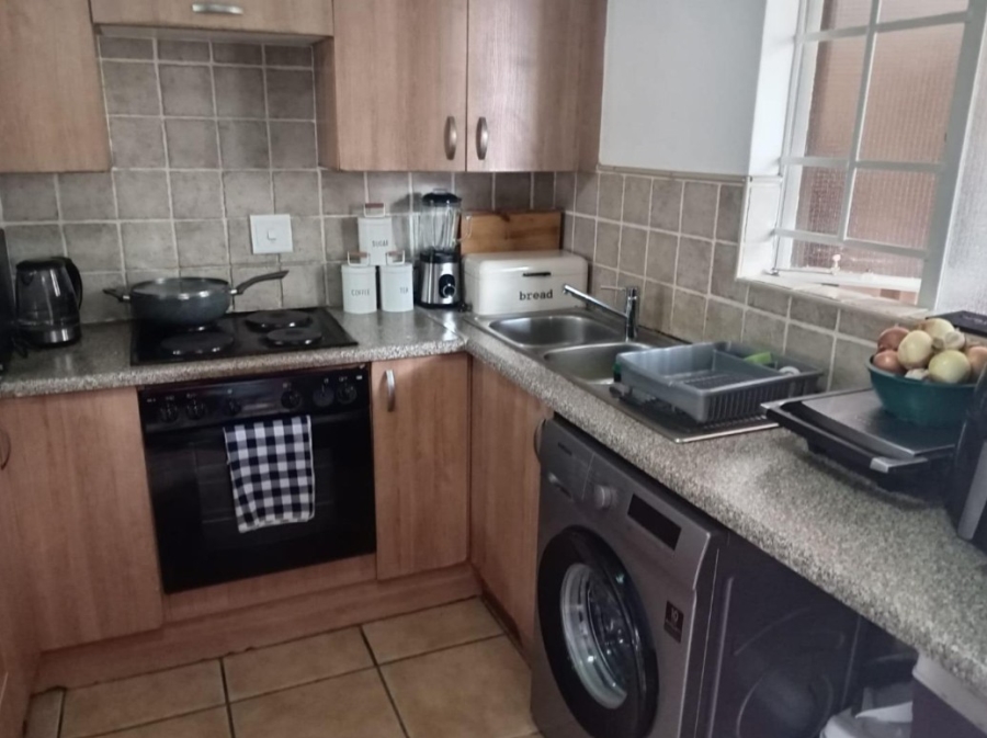 3 Bedroom Property for Sale in Meredale Gauteng
