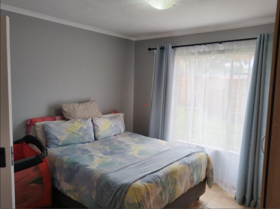 3 Bedroom Property for Sale in Meredale Gauteng