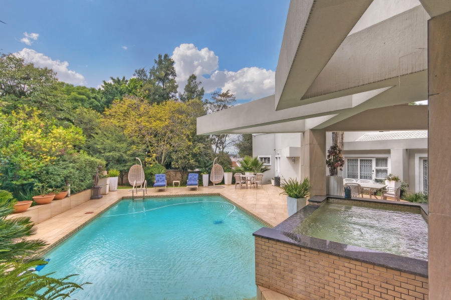 4 Bedroom Property for Sale in Bryanston Gauteng