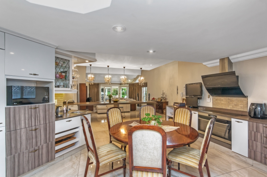 4 Bedroom Property for Sale in Bryanston Gauteng