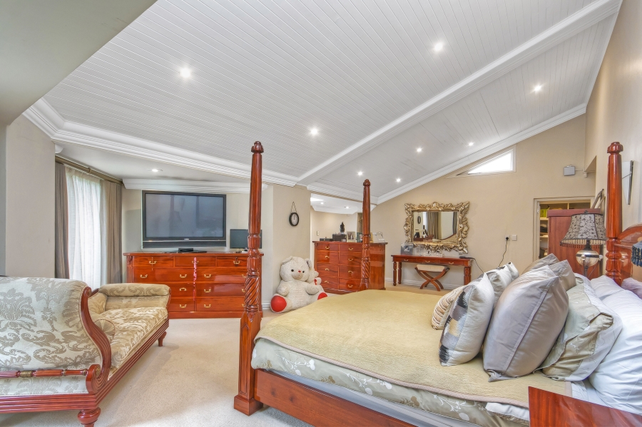 4 Bedroom Property for Sale in Bryanston Gauteng