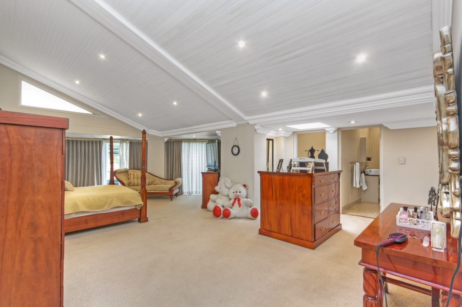 4 Bedroom Property for Sale in Bryanston Gauteng
