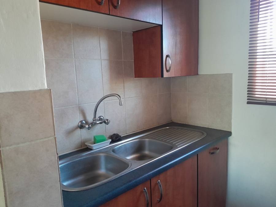 2 Bedroom Property for Sale in Sinoville Gauteng